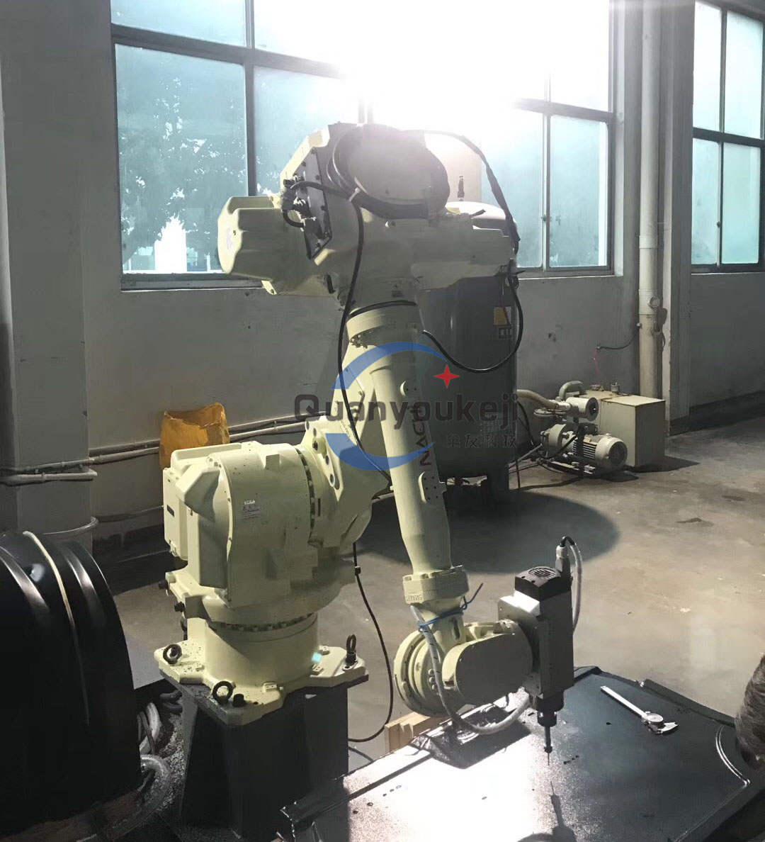 南湖工业机器人生产线价格