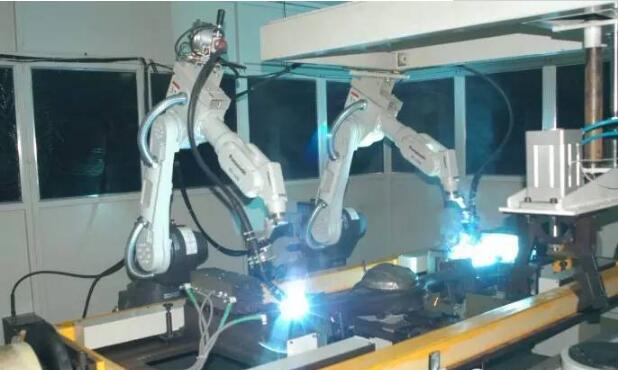 焊接机器人的运动控制系统