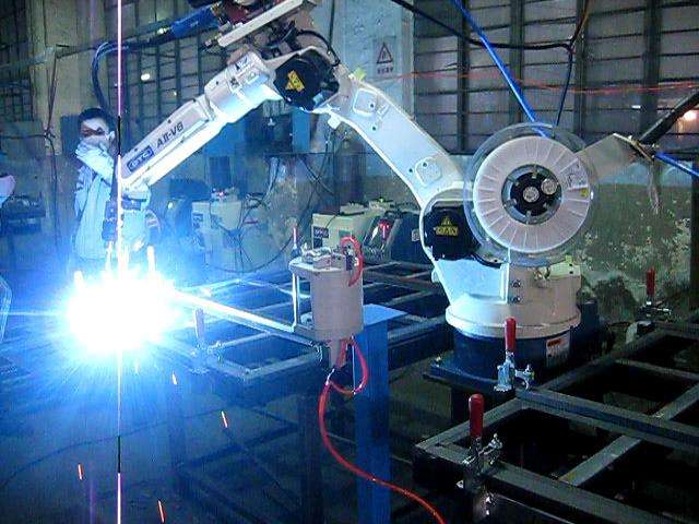 工业焊接机器人维护保养如何开展？
